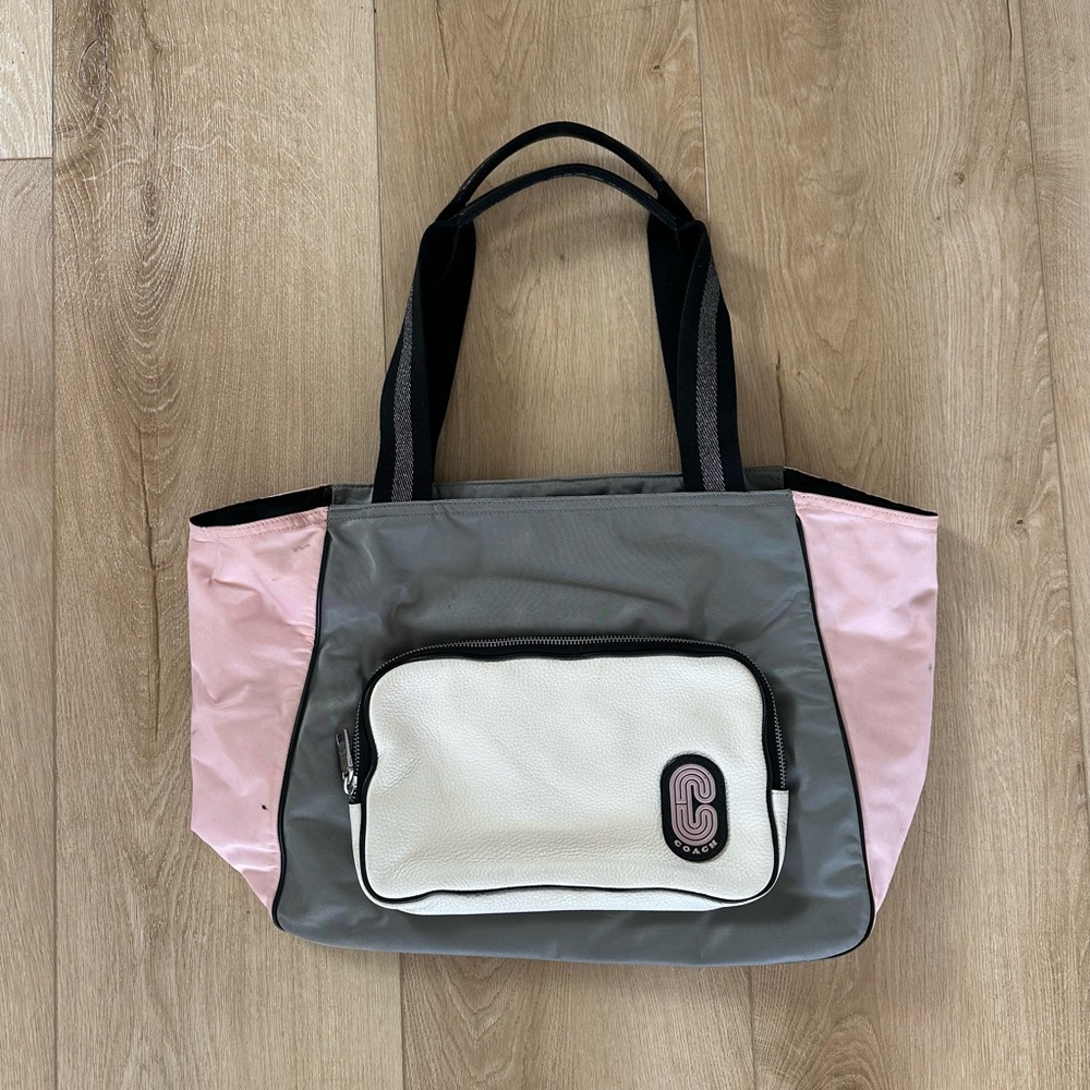 Coach Court Tote 91157. Used.